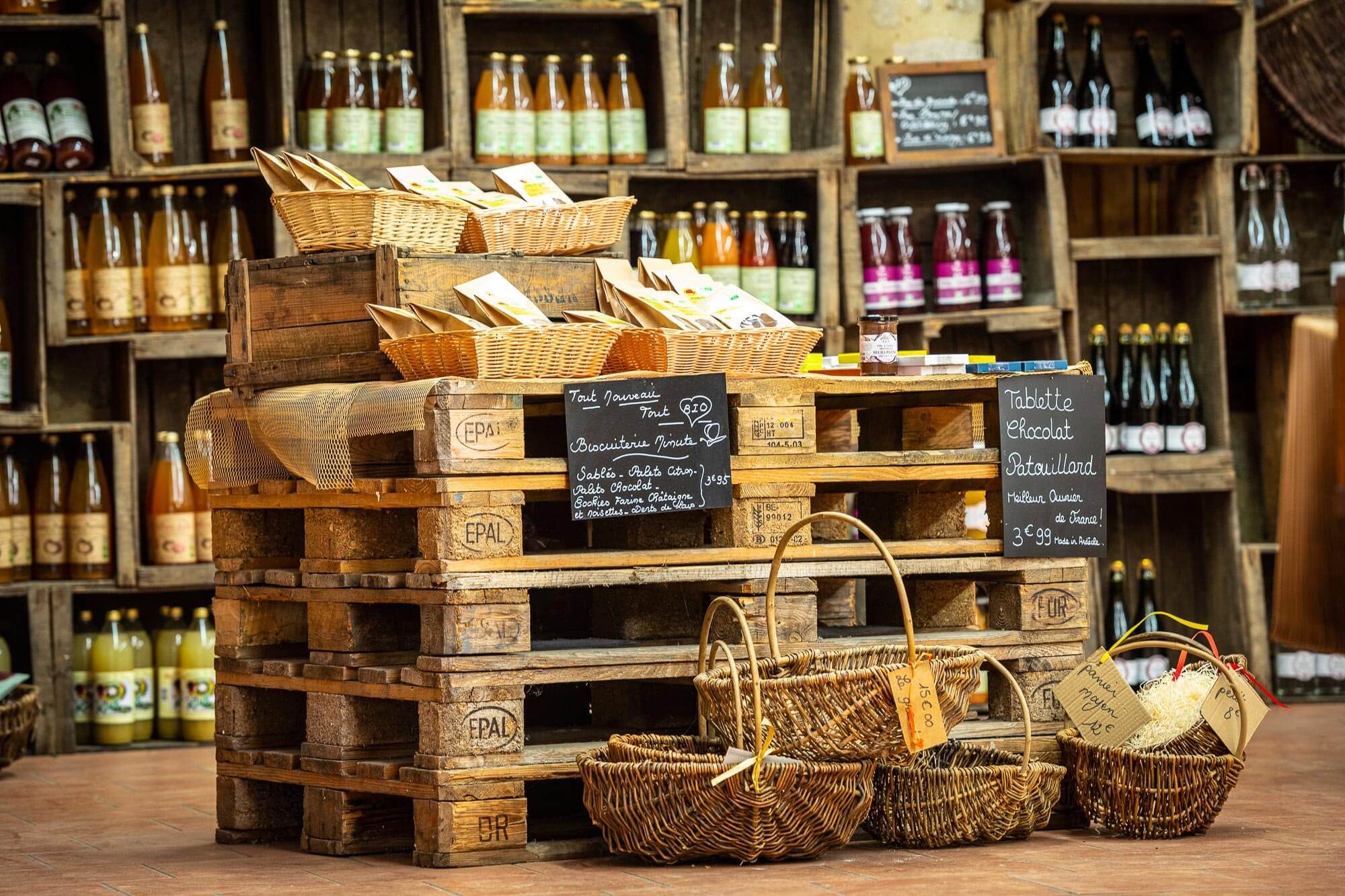 Cave et halles de l'Ardéchoise - Largentière