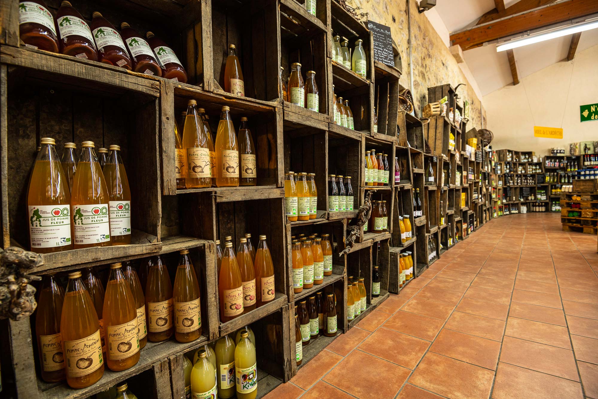 Cave et halles de l'Ardéchoise - Largentière